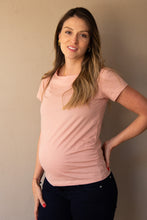 Cargar imagen en el visor de la galería, T-shirt Básica manga corta palo de rosa | Ropa de maternidad