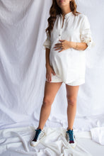 Cargar imagen en el visor de la galería, Short Maca blanco | Ropa de maternidad