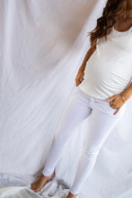 Cargar imagen en el visor de la galería, Jean Nube | Jeans de maternidad