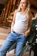 Cargar imagen en el visor de la galería, Jean Boyfriend Claro | Jeans de maternidad