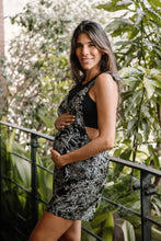 Cargar imagen en el visor de la galería, Jumper Hana Flores blanco y negro | Ropa de maternidad