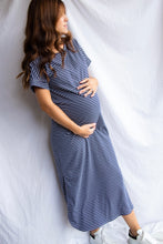 Cargar imagen en el visor de la galería, Vestido Lucy rayas azul | Vestidos de maternidad
